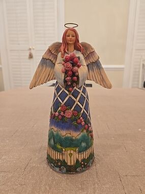 Jim Shore "Guardian Of The Garden And Flowers" Angel Figurine
